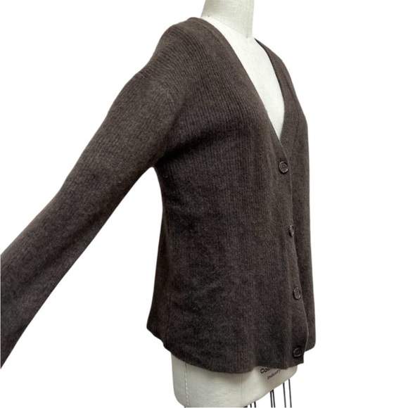 Quince Mongolian Oversized Cashmere Button Cardigan Size M - Picture 4 of 7